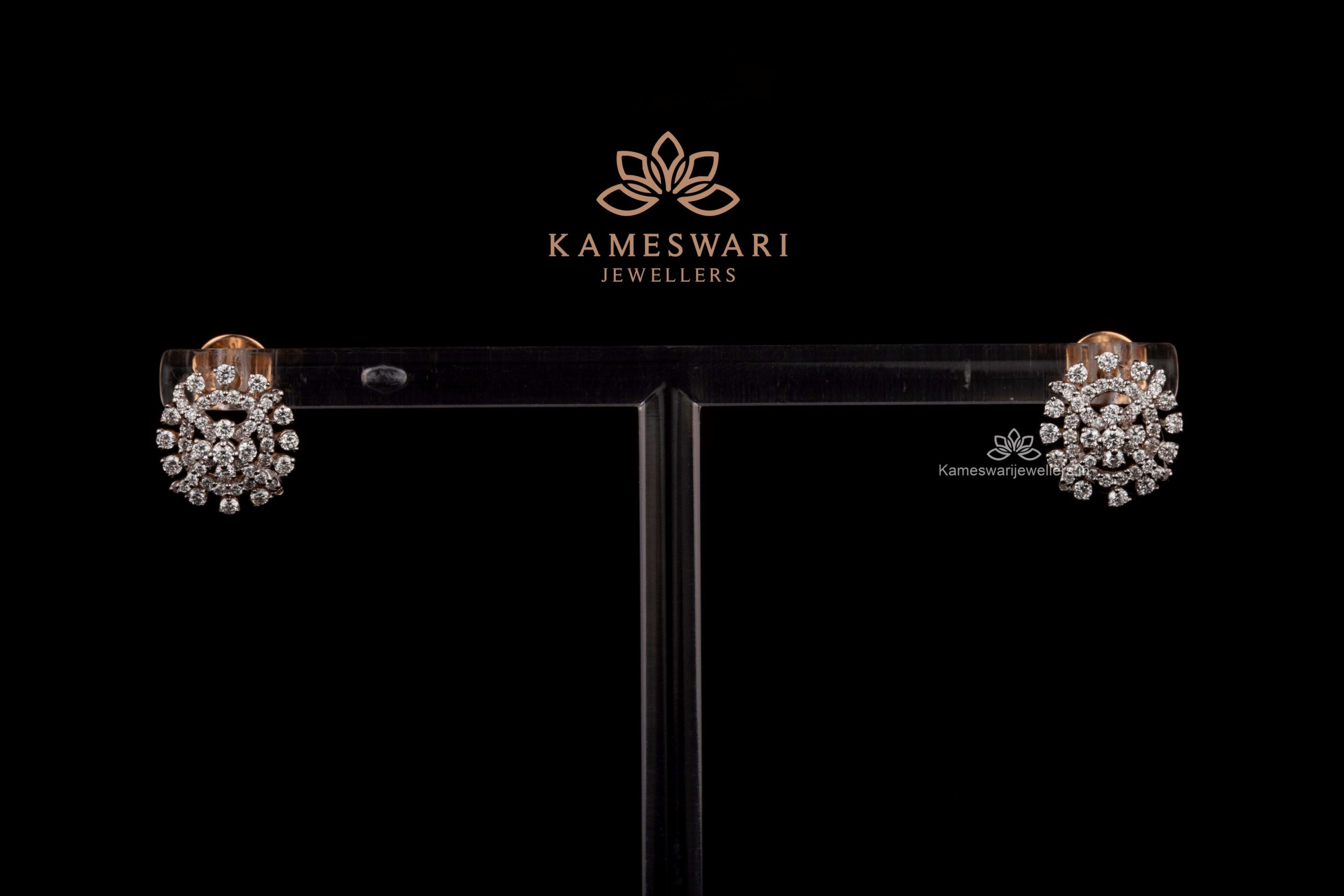 D EARRINGS D EARRINGS