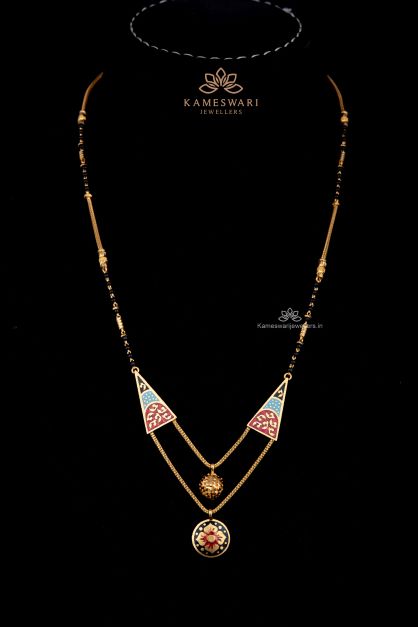 BLACK BEEDS BLACK BEEDS