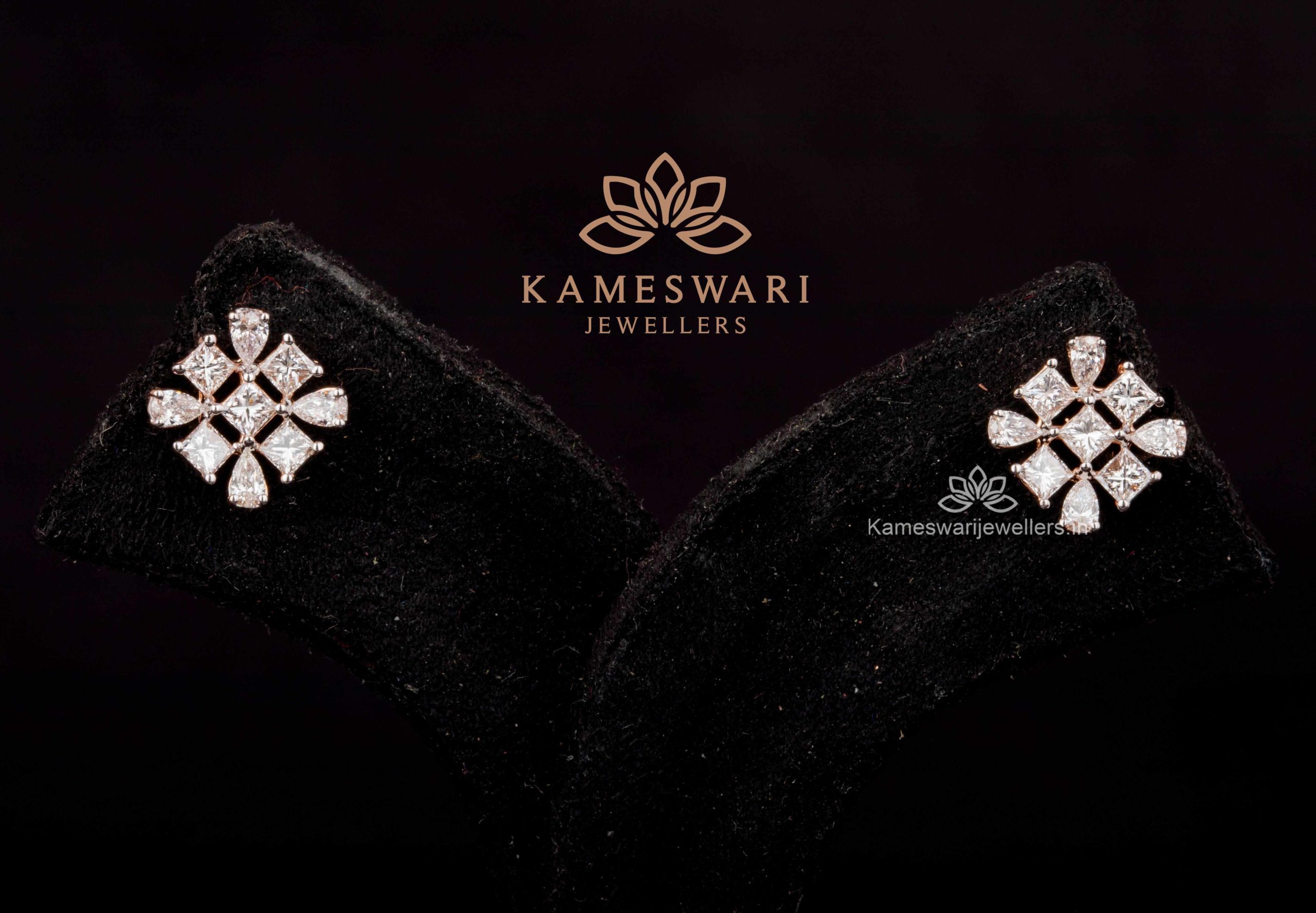 D EARRINGS D EARRINGS