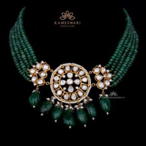 Royal Emerald Beeds Necklace