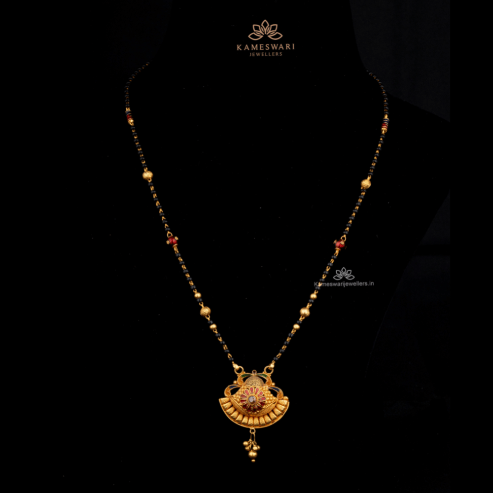 BLACK BEEDS BLACK BEEDS