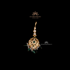 Sparkling Emerald Maang Tikka