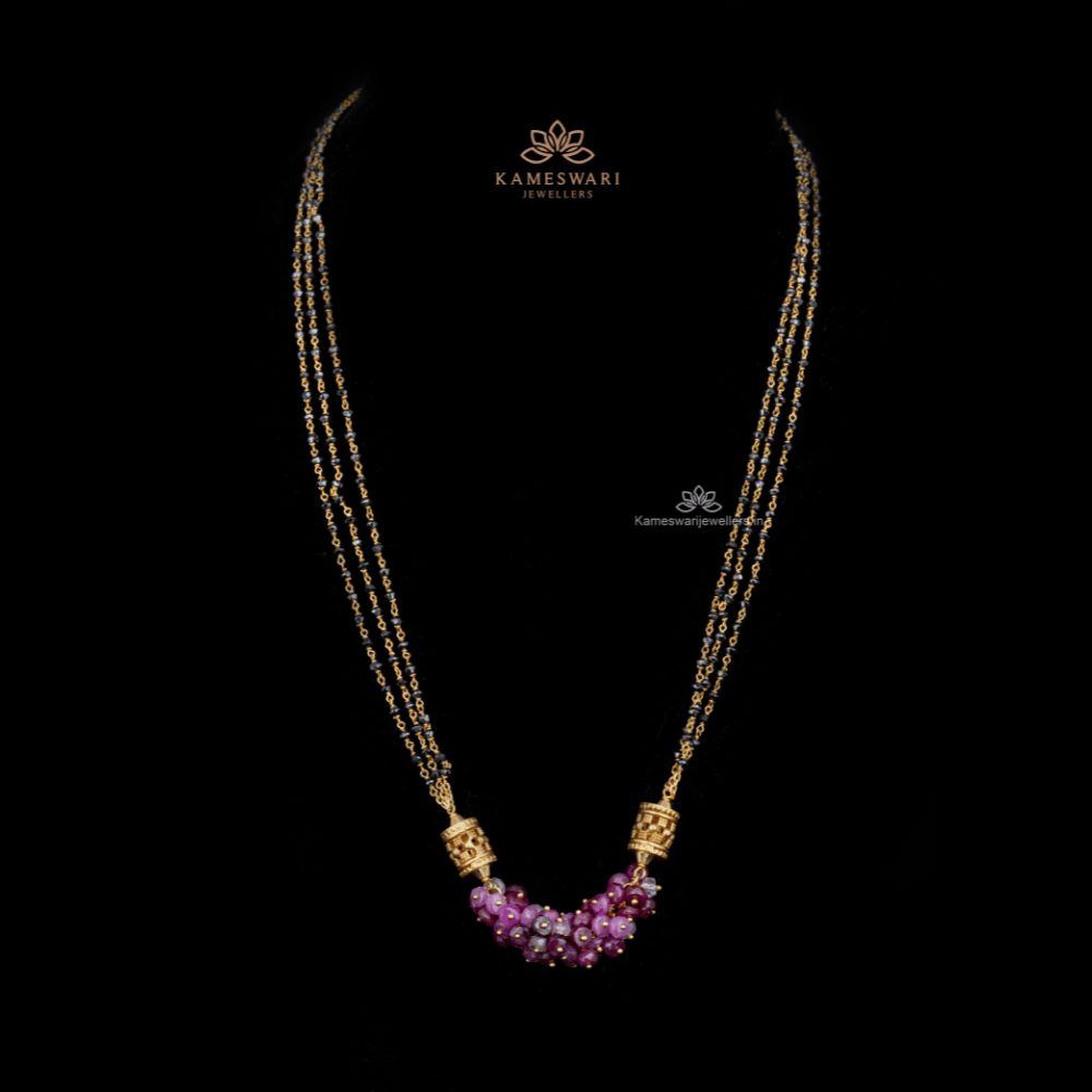 BLACK BEEDS BLACK BEEDS