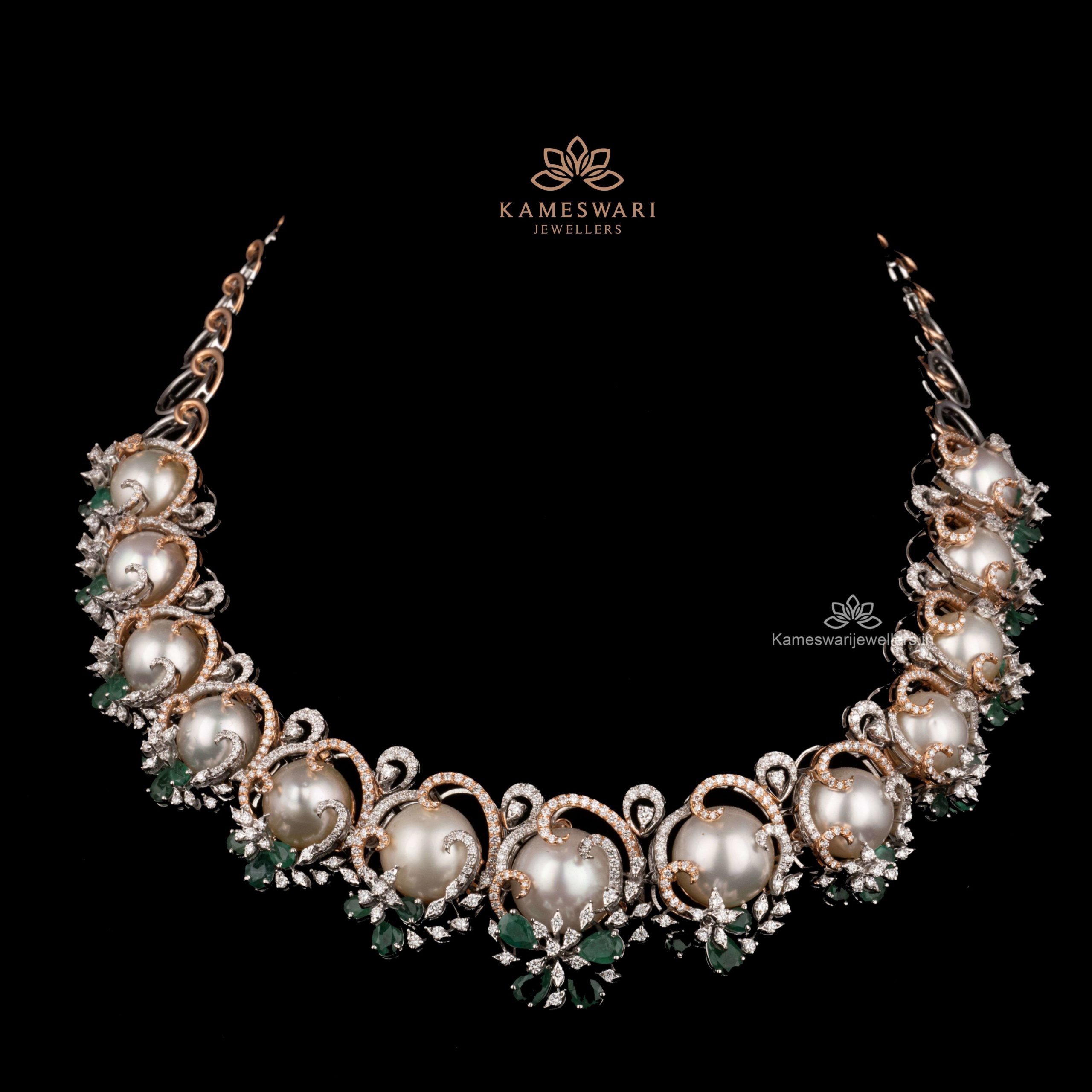 Glamourous Diamond Necklace Glamourous Diamond Necklace