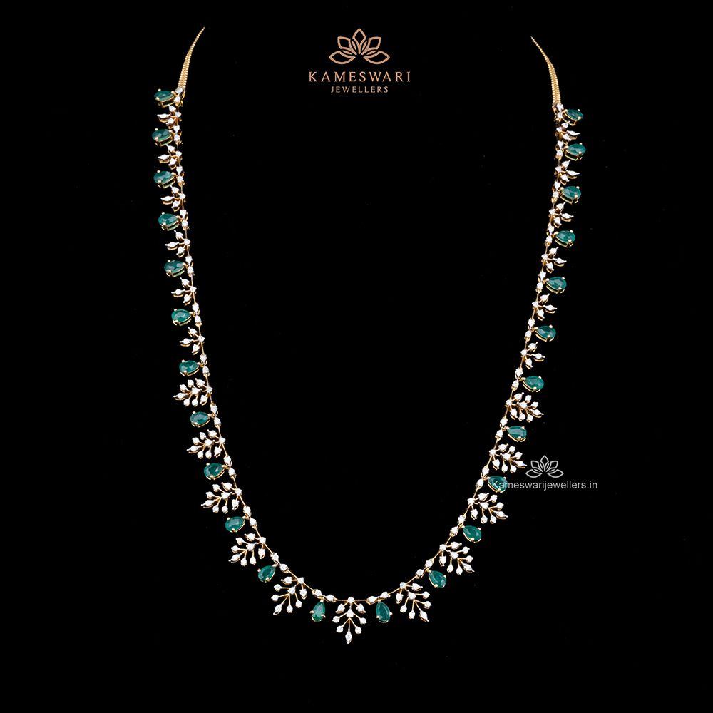 D NECKLACE D NECKLACE