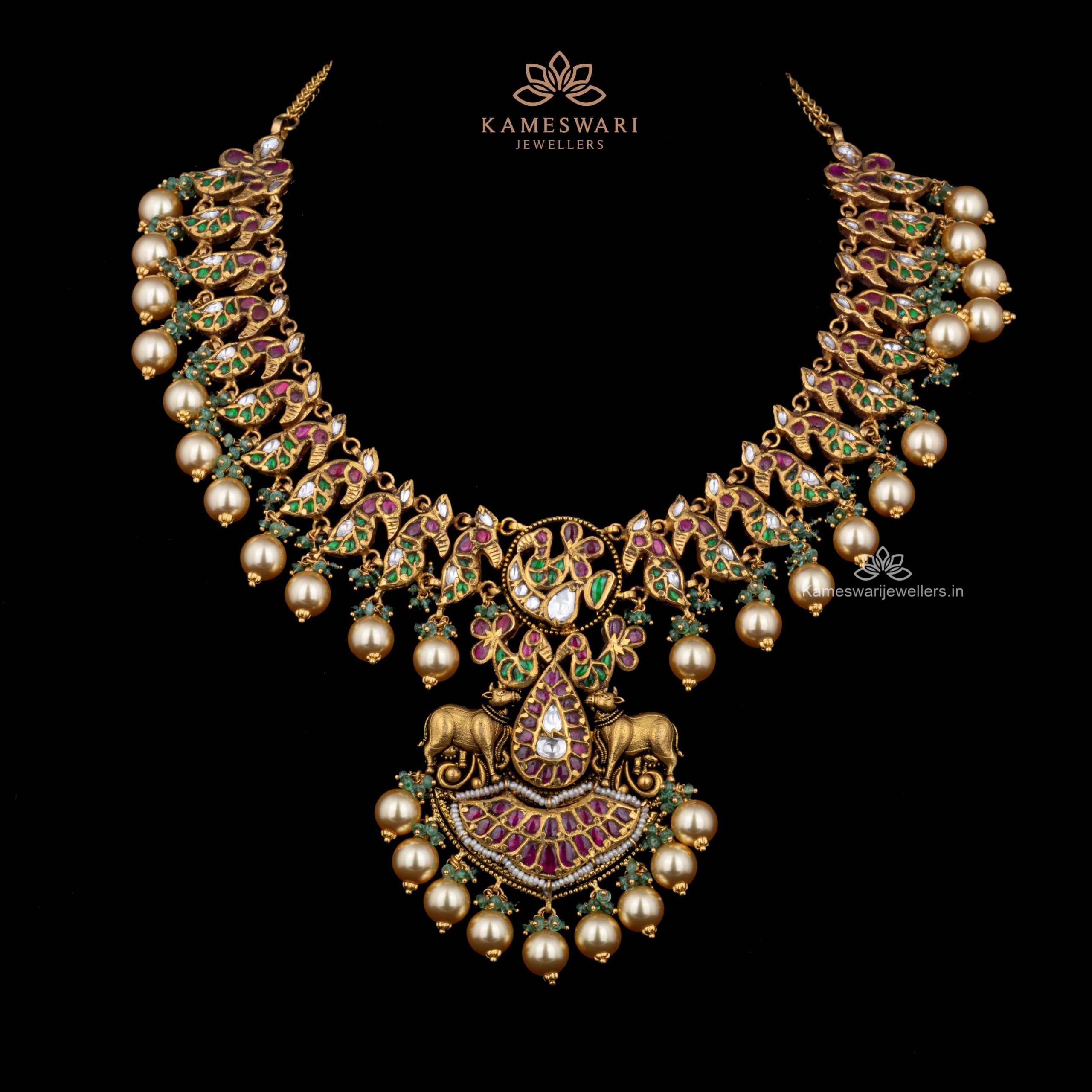 NECKLACE NECKLACE