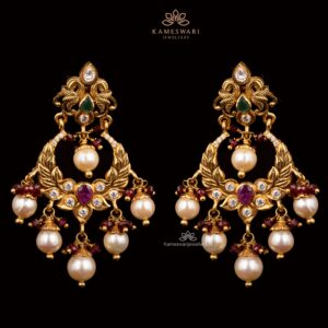 EARRING