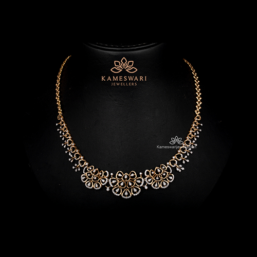 D NECKLACE D NECKLACE