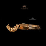 Curb Link Gold Bangle – Bold & Stylish Design