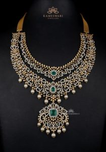 D NECKLACE