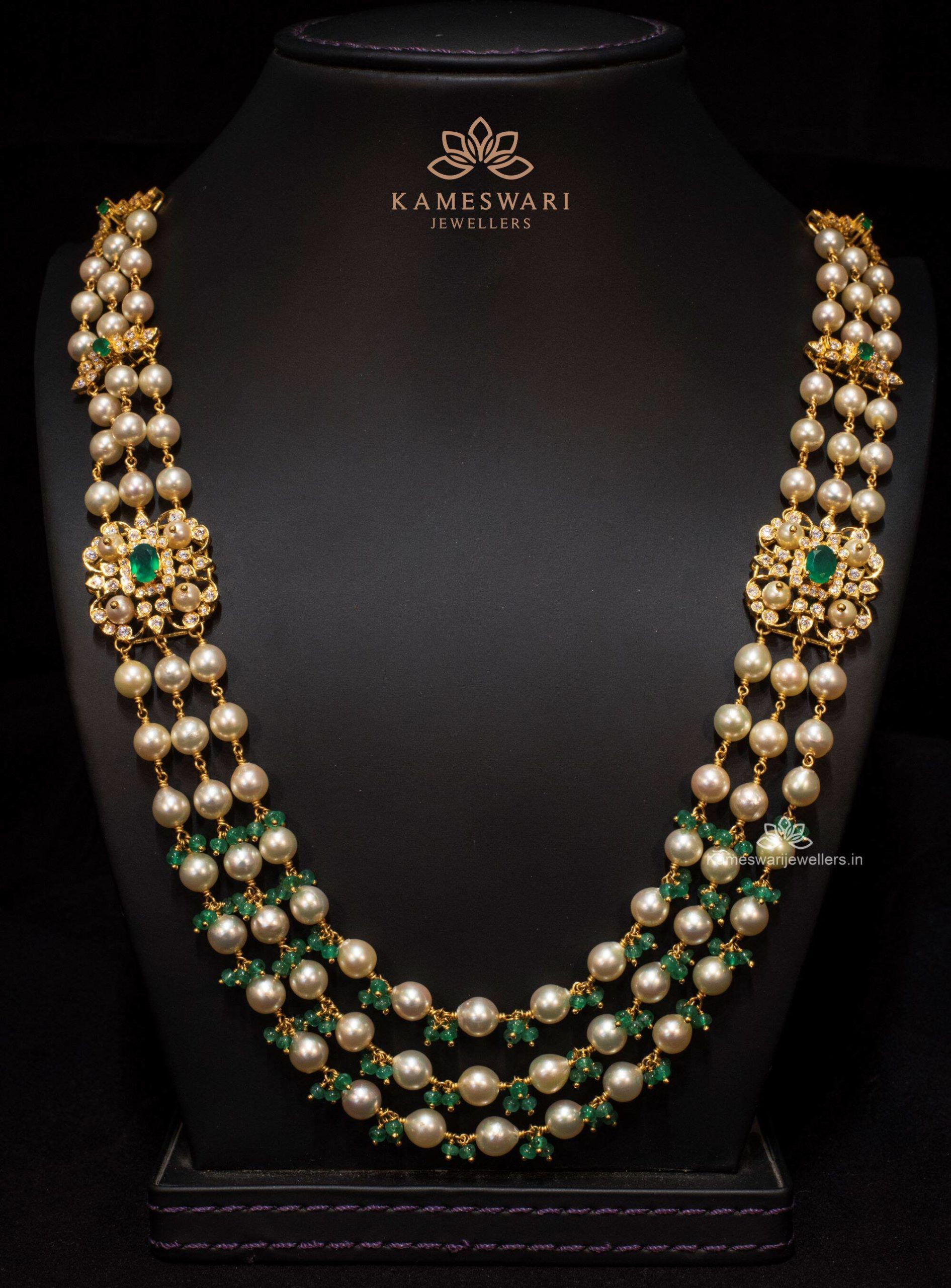 Deluxe Pearl and Emerald Gold Chain