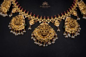 Lakshmi Pearl Pachi Necklace