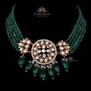 Royal Emerald Beeds Necklace