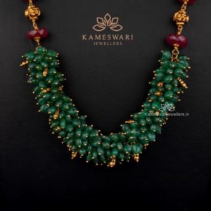 Notable Emerald beeds Chain