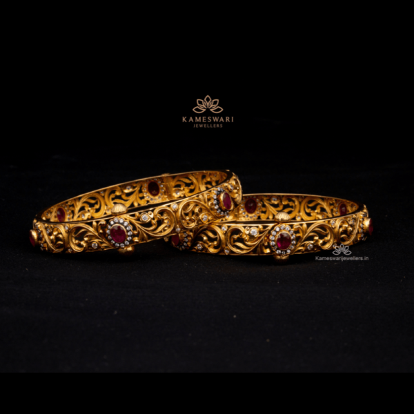 Radiant Ruby Pota Bangle