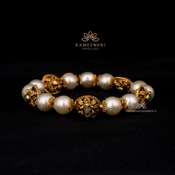 Antique Pearl Bangle with Emerald Pota