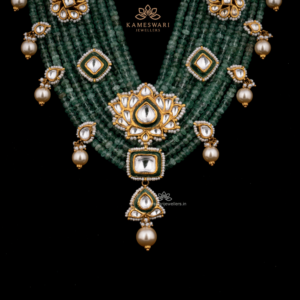 Lavishing Multi-layered emerald Haram
