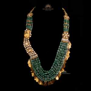Multi-Layered emerald Chain with monzonites