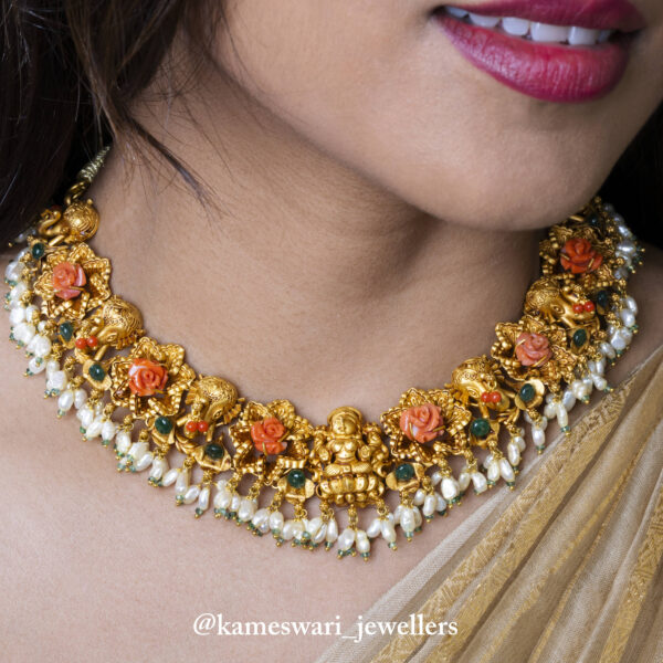 Goddess Lakshmi Motifs Necklace with Special Beeds